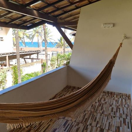 Casa Beira Mar Em Praia Do Flamengo Salvador Eksteriør bilde